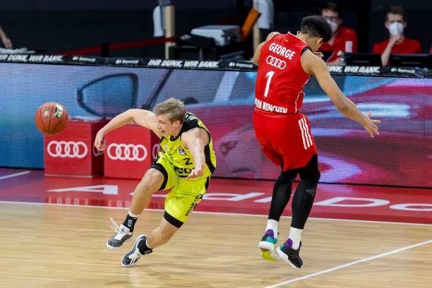 内部反应 内部反应